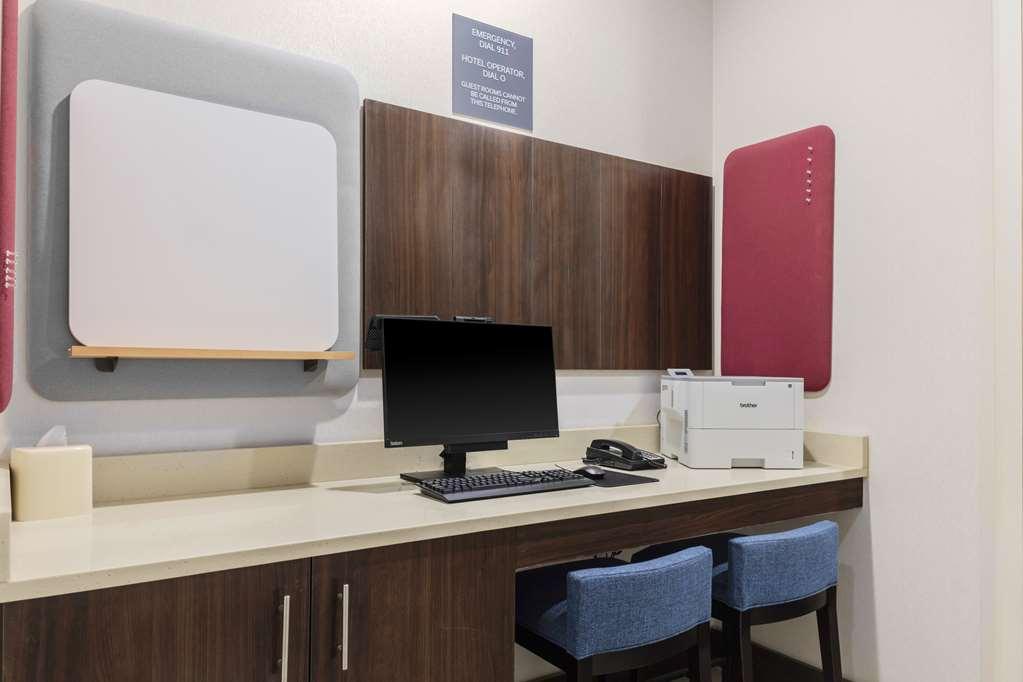 Hilton Garden Inn Detroit Utica, Mi Clinton Township المرافق الصورة